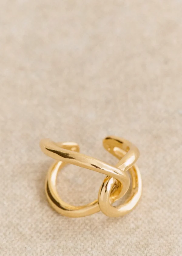 Alice Ring