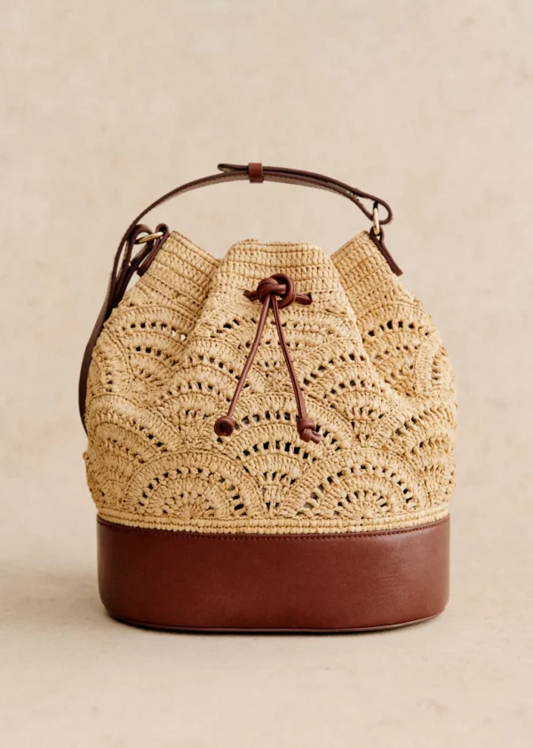 Alma Bucket