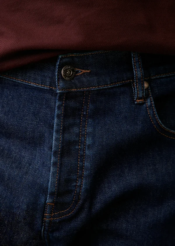 Avi Slim Jeans
