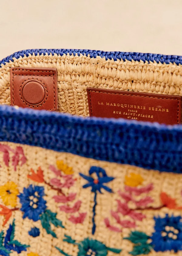 Carla Pouch