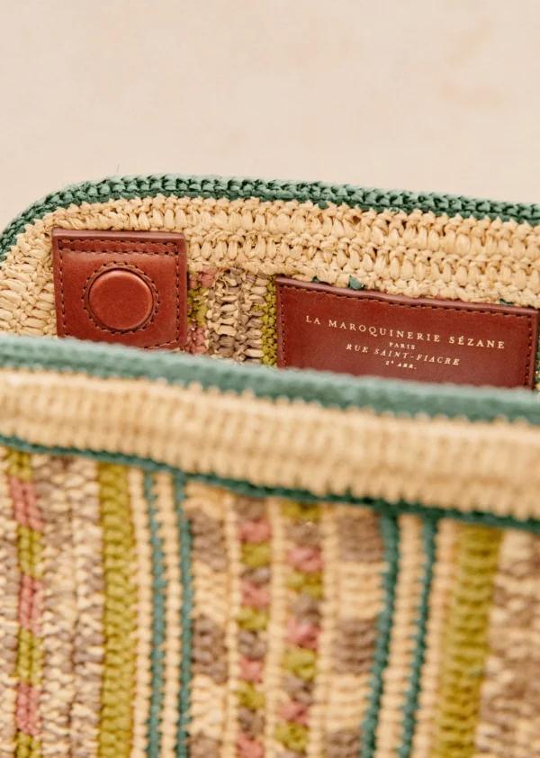 Carla Pouch