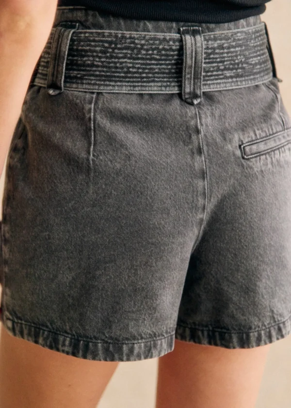 Deia Short