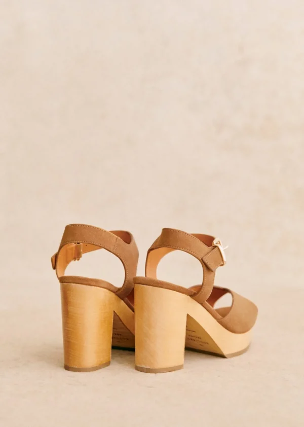 Fausta Clogs