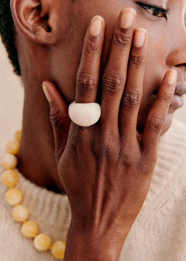 Iris Ring