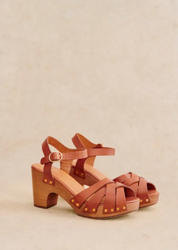 Isabelle Clogs