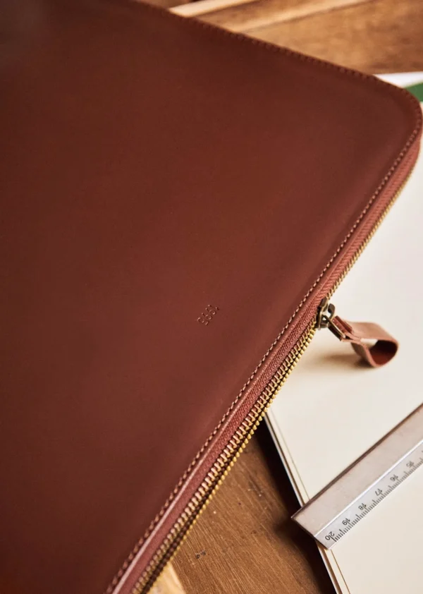 James Laptop Pouch