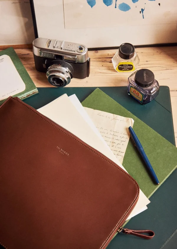 James Laptop Pouch