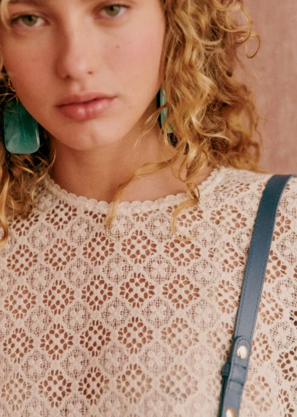 Lova Blouse