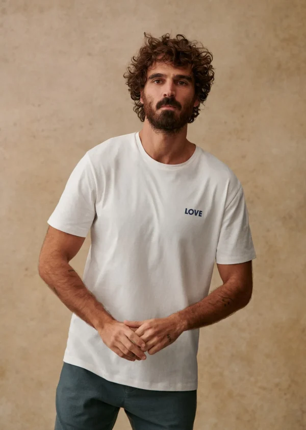Love T-Shirt