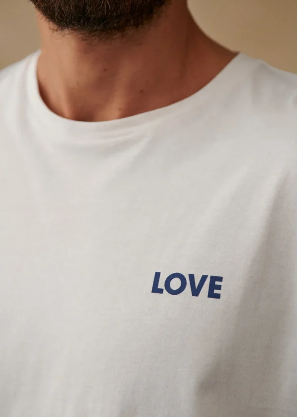 Love T-Shirt