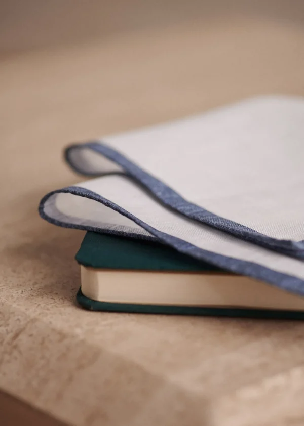 Monty Handkerchief