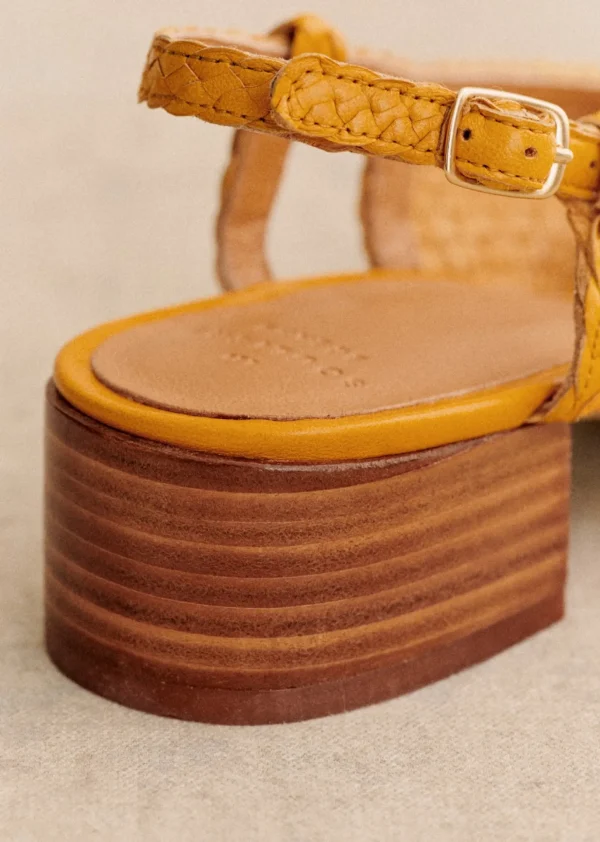 Noemie Heel Pumps