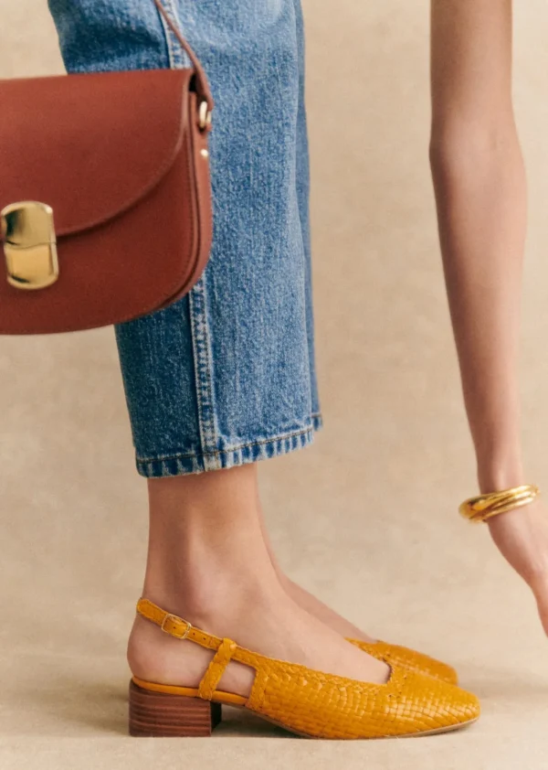 Noemie Heel Pumps
