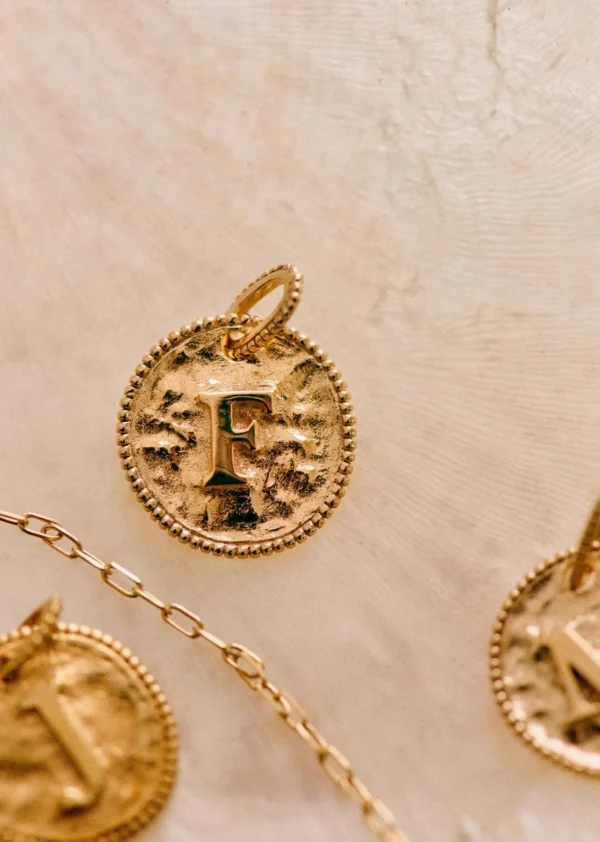 Sara Pendant - 9-carat Gold