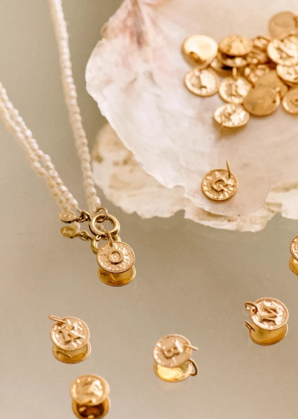 Sara Pendant 9-carat Gold - Letters I To P