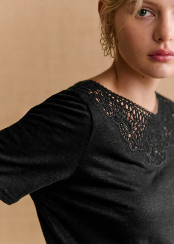 Vilma T-Shirt